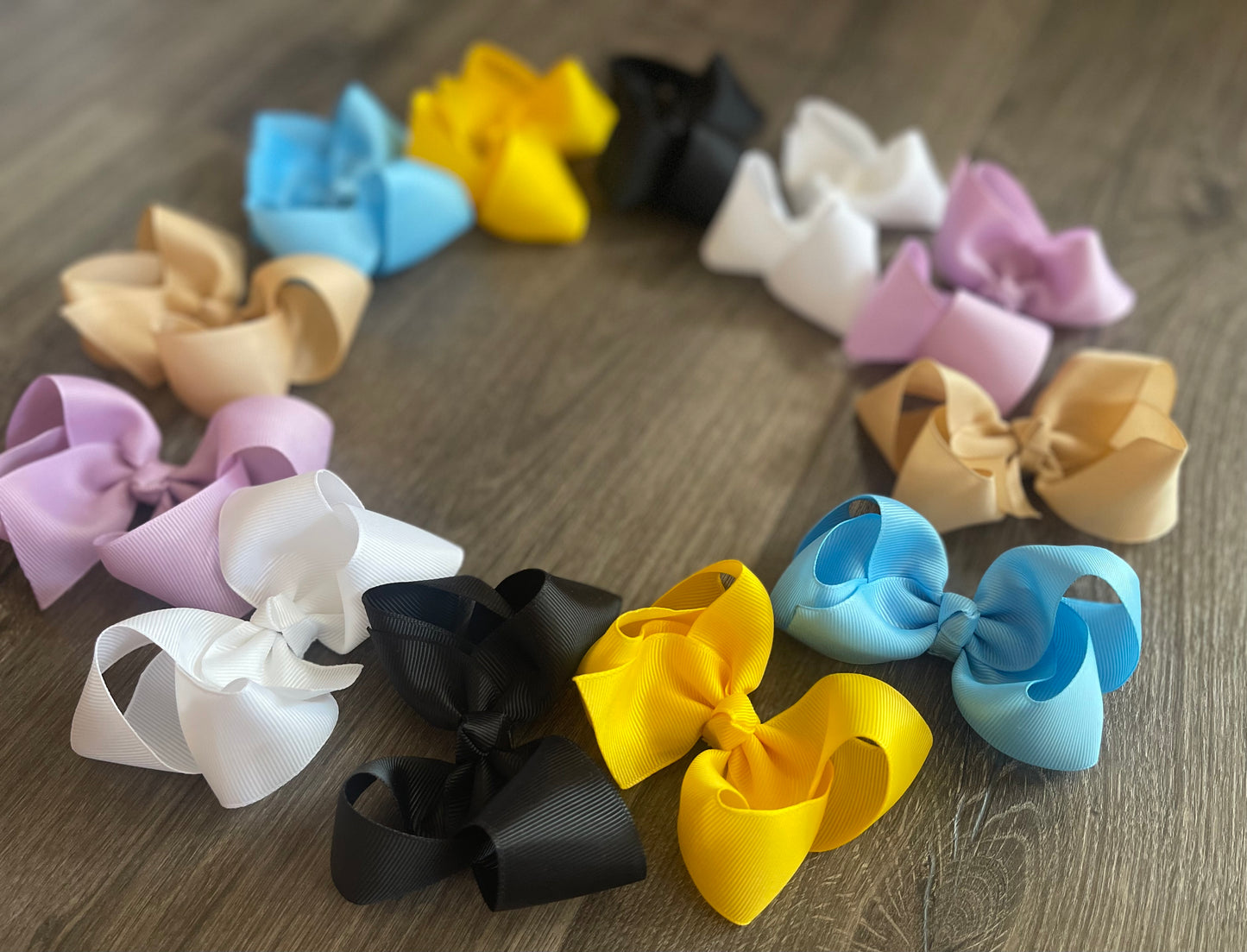 3in Boutique style Bow🎀