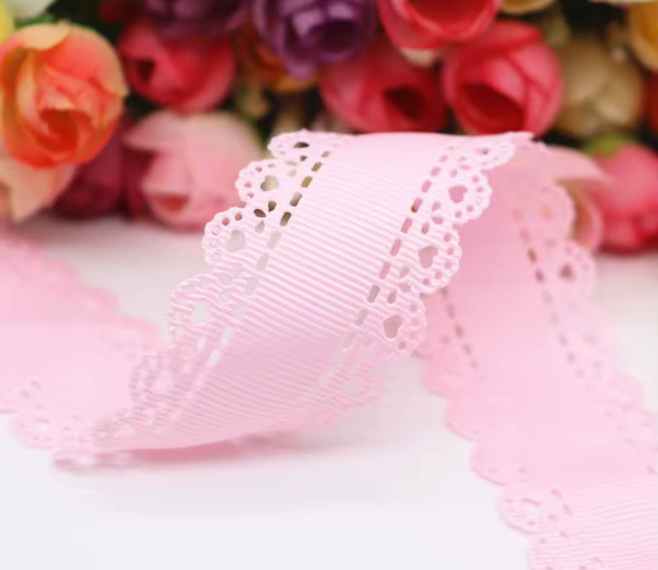 White ribbon bow with lace