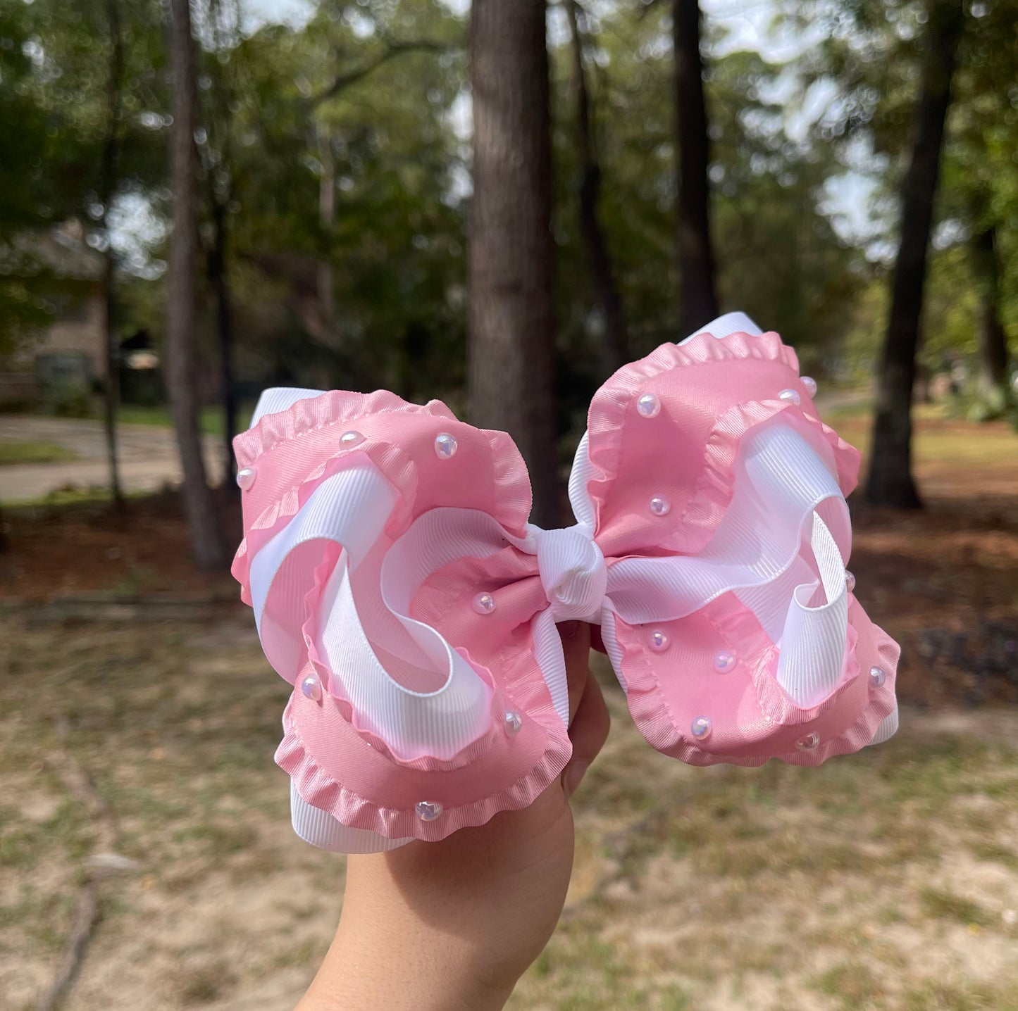 Stacked ruffled ribbon