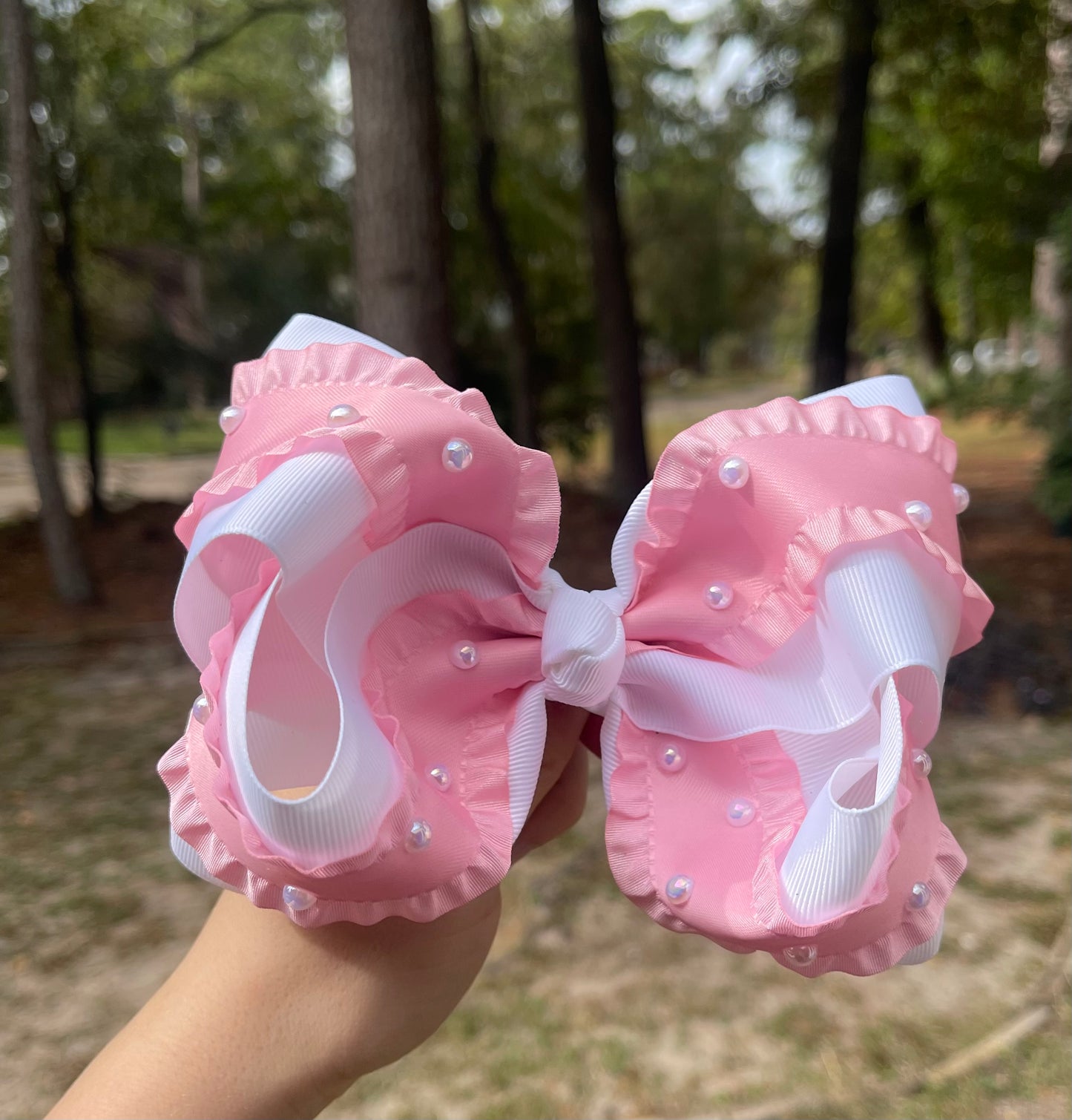 Stacked ruffled ribbon